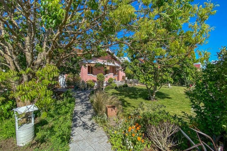 Photo of property in 122 Queen Sh25 Street, Thames, 3500