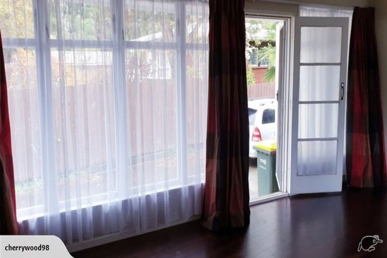 Photo of property in 366a Great South Road, Opaheke, Papakura, 2113