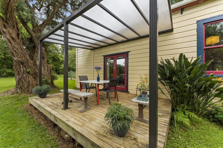 Photo of property in 374 Scotts Road, Linton, Palmerston North, 4472