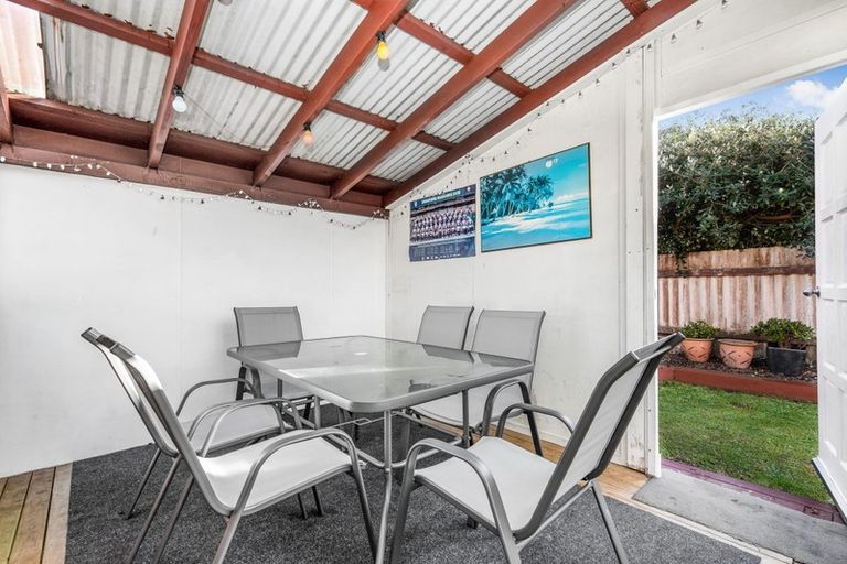 Photo of property in 13 Waimai Avenue, Weymouth, Auckland, 2103