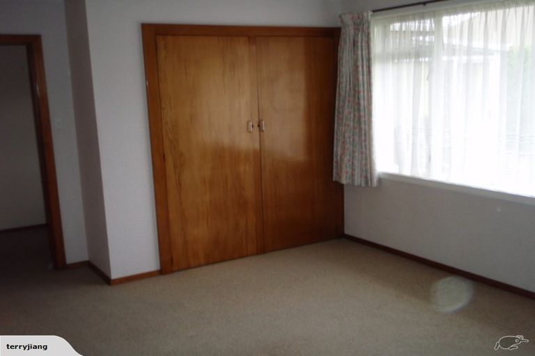 Photo of property in 21 Beatrice Place, Avonhead, Christchurch, 8042