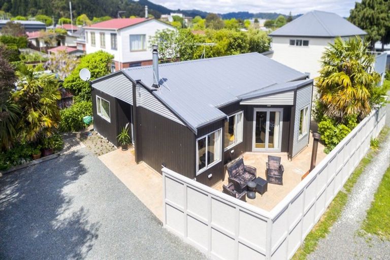 Photo of property in 28a Melrose Street, Wallaceville, Upper Hutt, 5018
