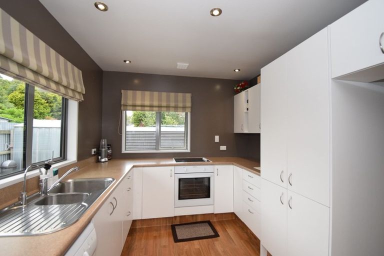 Photo of property in 2 Lisburn Street, Milton, 9220