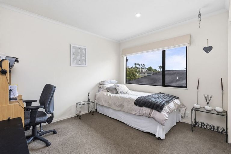 Photo of property in 12/102 Greenhithe Road, Greenhithe, Auckland, 0632