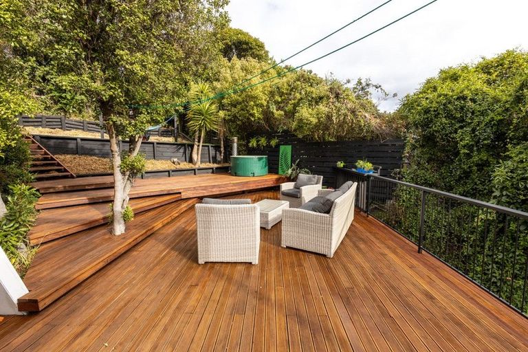 Photo of property in 70 Waipapa Avenue, Diamond Harbour, 8972