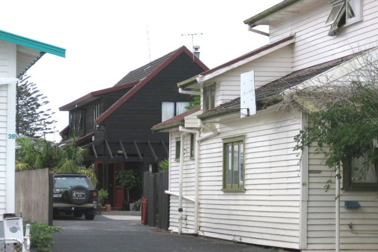 Photo of property in 40a Formby Avenue, Point Chevalier, Auckland, 1022