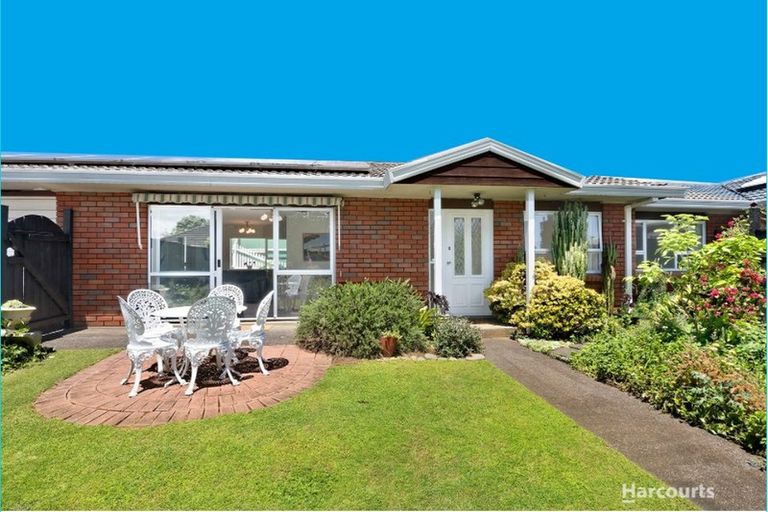 Photo of property in 2/13 Brook Street, Milford, Auckland, 0620