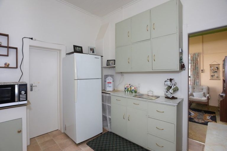 Photo of property in 15 Cuba Street, Marton, 4710