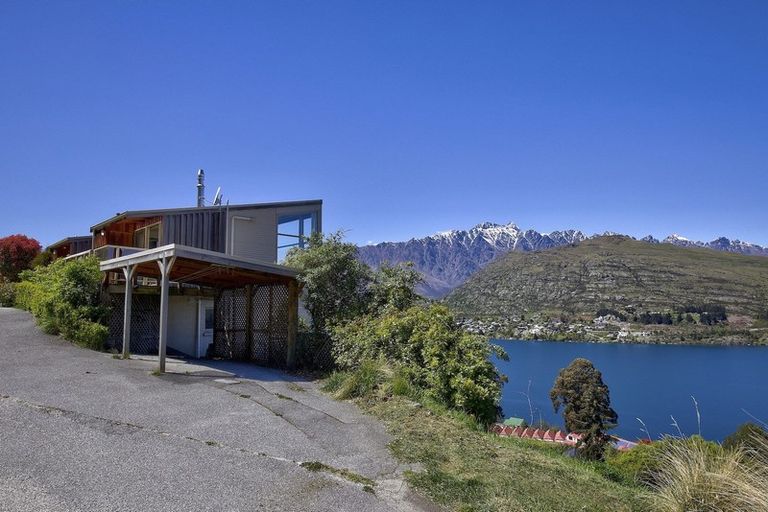 Photo of property in 13 Woodlands Close, Queenstown, 9300