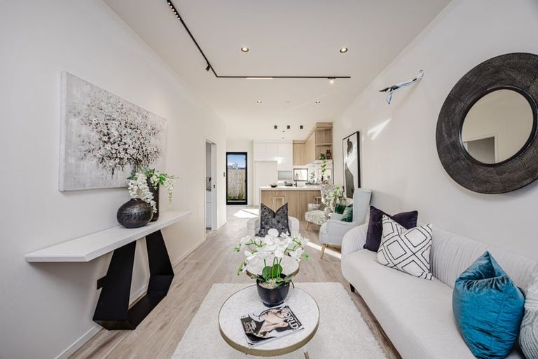 Photo of property in 1/78 Cook Street, Howick, Auckland, 2014