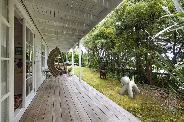 Photo of property in 4 Gow Street, Helensville, 0800