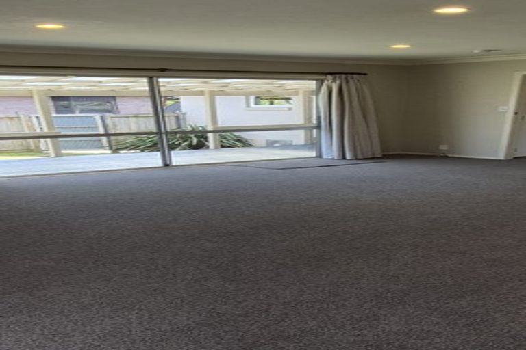 Photo of property in 22 Valley Road, Pukekohe, 2120