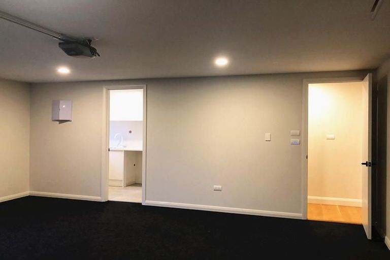 Photo of property in 7 Headland Drive, Long Bay, Auckland, 0630