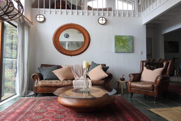 Photo of property in 16 Major Bridge Drive, Russell, 0272