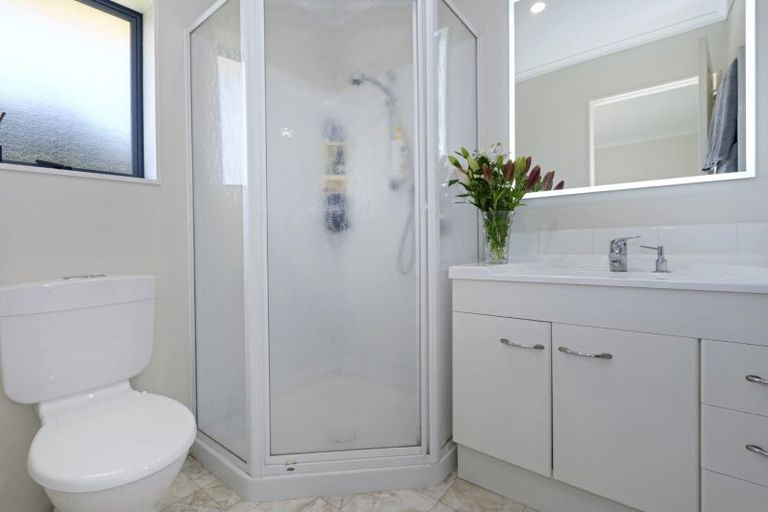 Photo of property in 23 Bodiam Place, Bethlehem, Tauranga, 3110