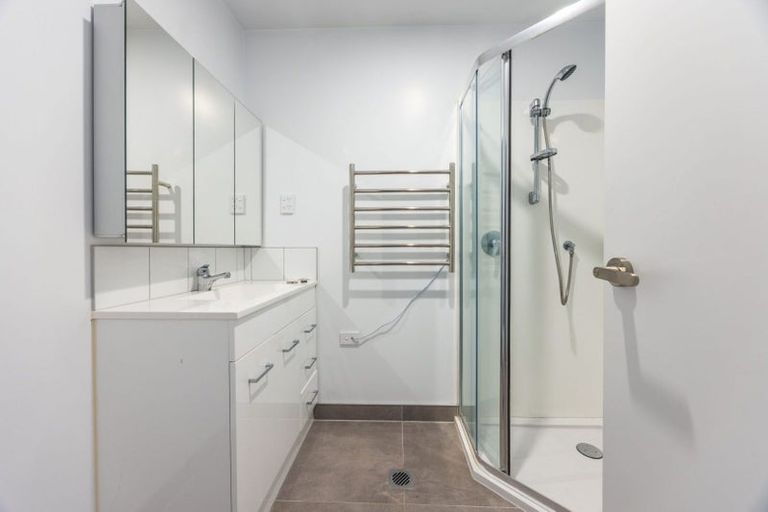 Photo of property in 209/28c Eileen Newey Place, Henderson, Auckland, 0612