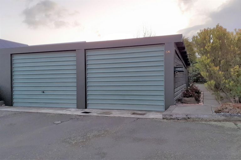 Photo of property in 54a Avenue Road, West End, Timaru, 7910
