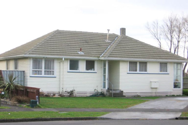 Photo of property in 25 Tilbury Avenue, Hokowhitu, Palmerston North, 4410