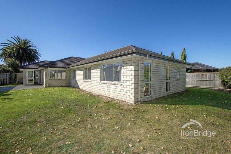 Photo of property in 23 Country Palms Drive, Halswell, Christchurch, 8025