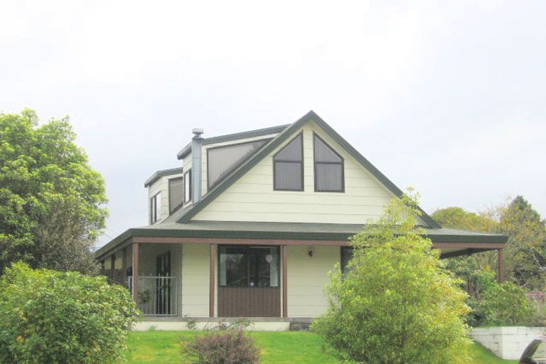 Photo of property in 82 Hyde Avenue, Richmond Heights, Taupo, 3330