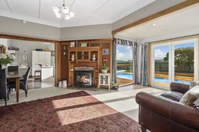 Photo of property in 82 Aerodrome Road, Dannevirke, 4972