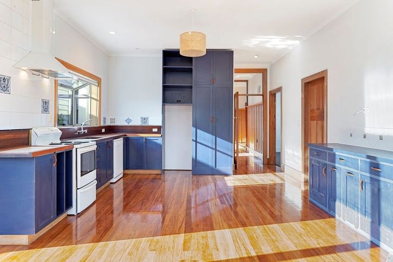 Photo of property in 115 Bishop Street, St Albans, Christchurch, 8014