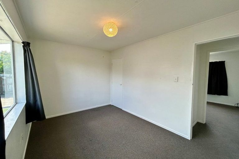 Photo of property in 94 Tait Drive, Greenmeadows, Napier, 4112