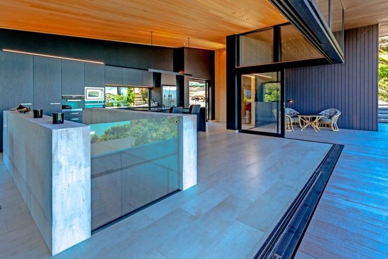 Photo of property in 90 Harbour View Road, Coromandel, 3581