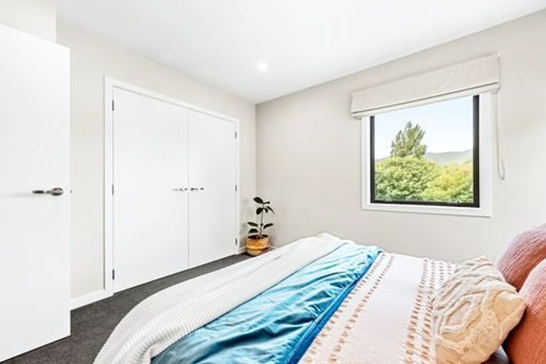 Photo of property in 25 Ron Deal Way, Epuni, Lower Hutt, 5011