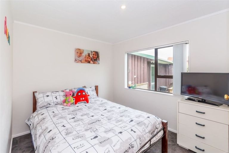 Photo of property in 4 Webb Avenue, Levin, 5510