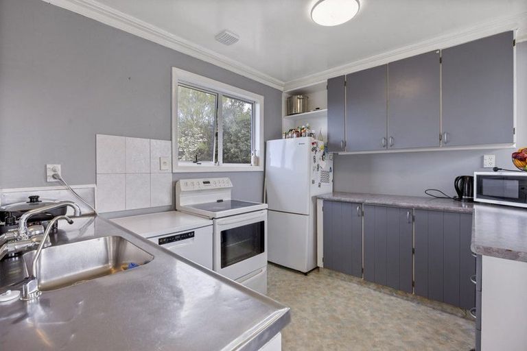 Photo of property in 13 Albert Street, Hawera, 4610