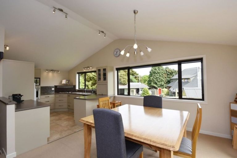 Photo of property in 16 Taiepa Road, Otatara, Invercargill, 9879