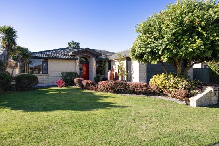 Photo of property in 5 Delta Mews Place, Clive, 4102