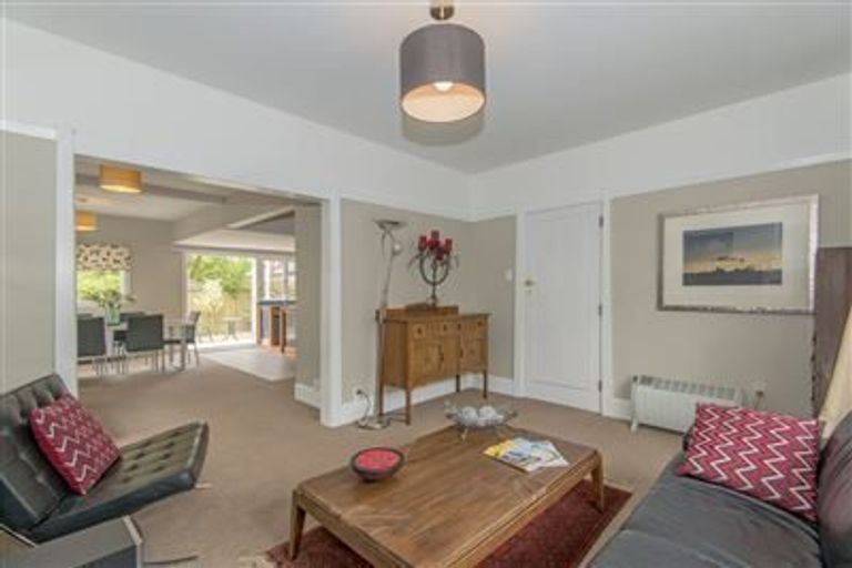 Photo of property in 86a Idris Road, Fendalton, Christchurch, 8052