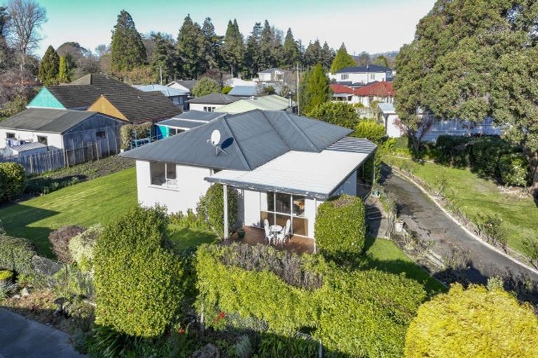 Photo of property in 110 Harlech Street, Mayfair, Hastings, 4122