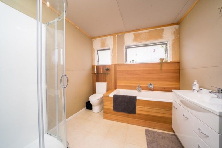 Photo of property in 57a Windsor Road, Bellevue, Tauranga, 3110