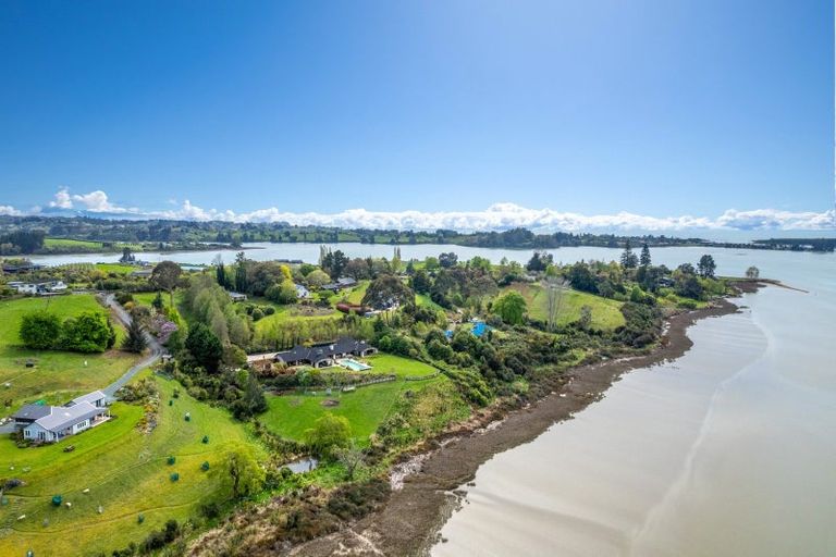 Photo of property in 76 Bronte Road East, Bronte, Upper Moutere, 7173