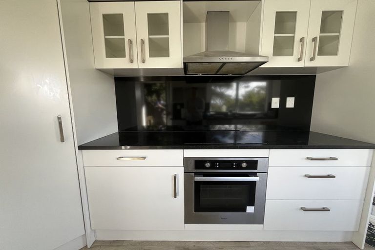 Photo of property in 1/83 Manuka Road, Bayview, Auckland, 0629