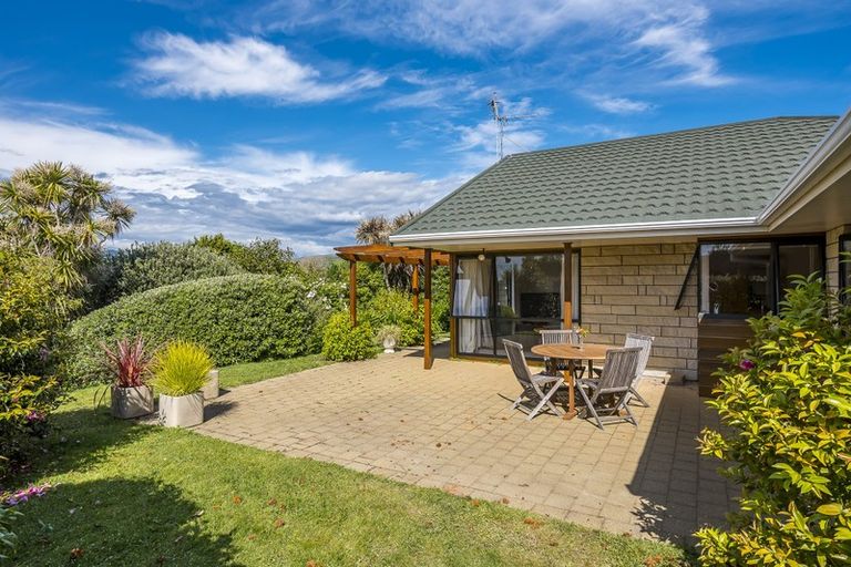 Photo of property in 5 Langdale Avenue, Paraparaumu, 5032