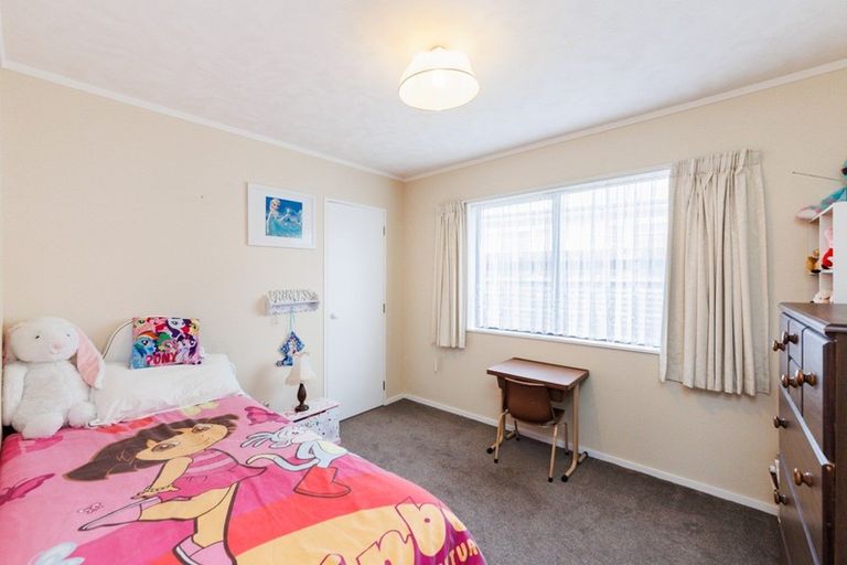 Photo of property in 10 Botanical Road, Takaro, Palmerston North, 4412