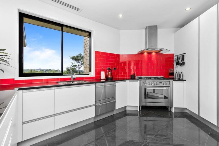 Photo of property in 65b Manuka Grove, Helensville, 0875