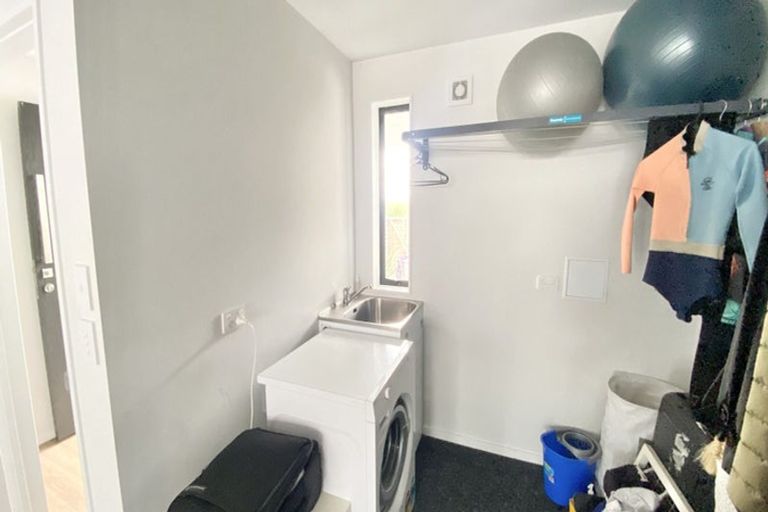 Photo of property in 19 Glenae Lane, Hobsonville, Auckland, 0618