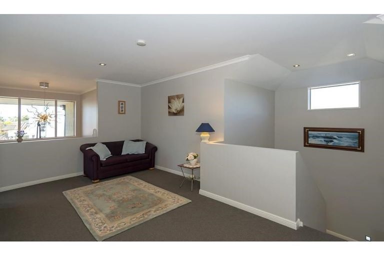 Photo of property in 34 Applefield Court, Northwood, Christchurch, 8051