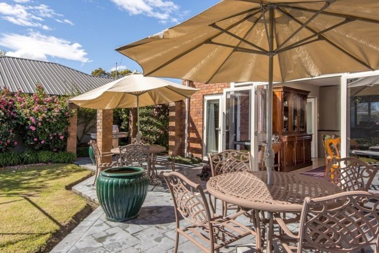 Photo of property in 48a Steadman Road, Broomfield, Christchurch, 8042