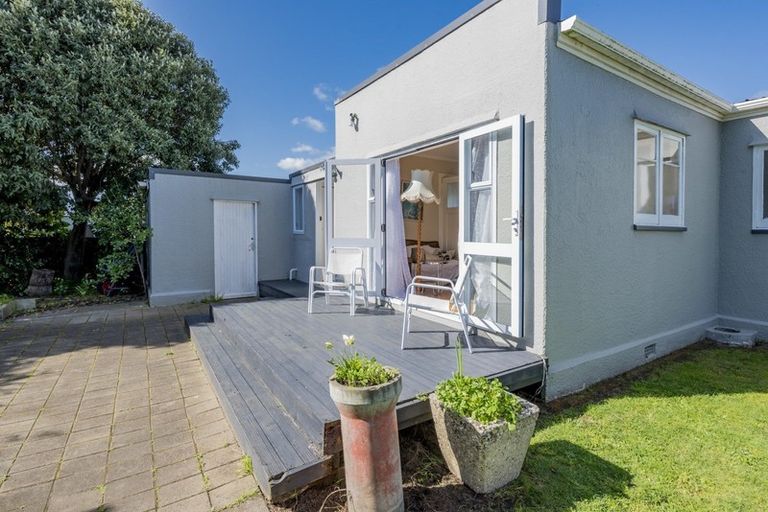 Photo of property in 61 Moana Street, Otaki Beach, Otaki, 5512