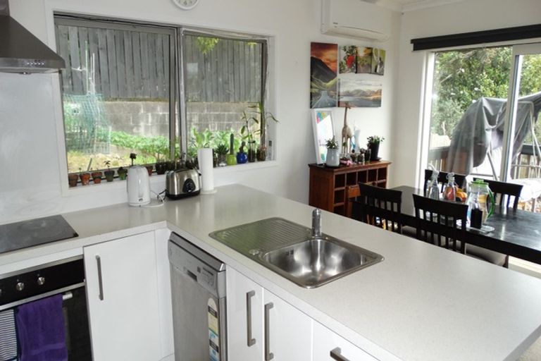 Photo of property in 29a Glenfinn Place, Massey, Auckland, 0614