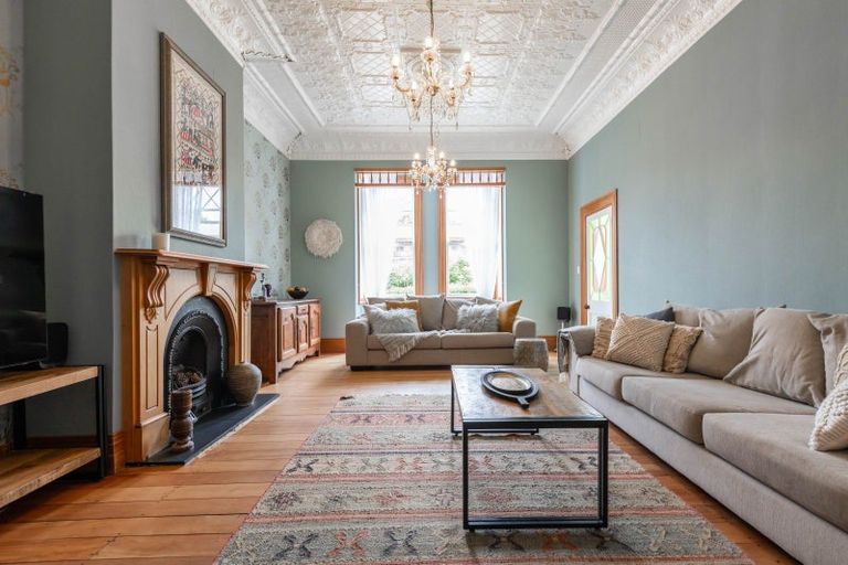 Photo of property in 18 Thornton Road, Cambridge, 3434