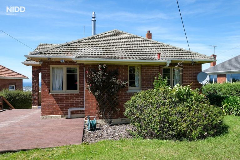 Photo of property in 135 Forfar Street, Clyde Hill, Dunedin, 9011