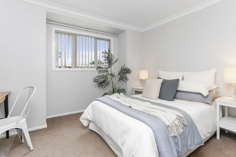 Photo of property in 3 Muir Avenue, Mangere Bridge, Auckland, 2022