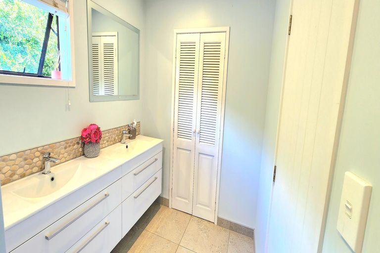 Photo of property in 31 Landing Road, Kerikeri, 0230